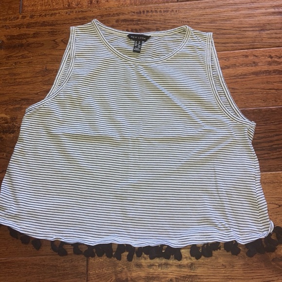 New Look Black & White Striped Tank Top - Picture 2 of 3